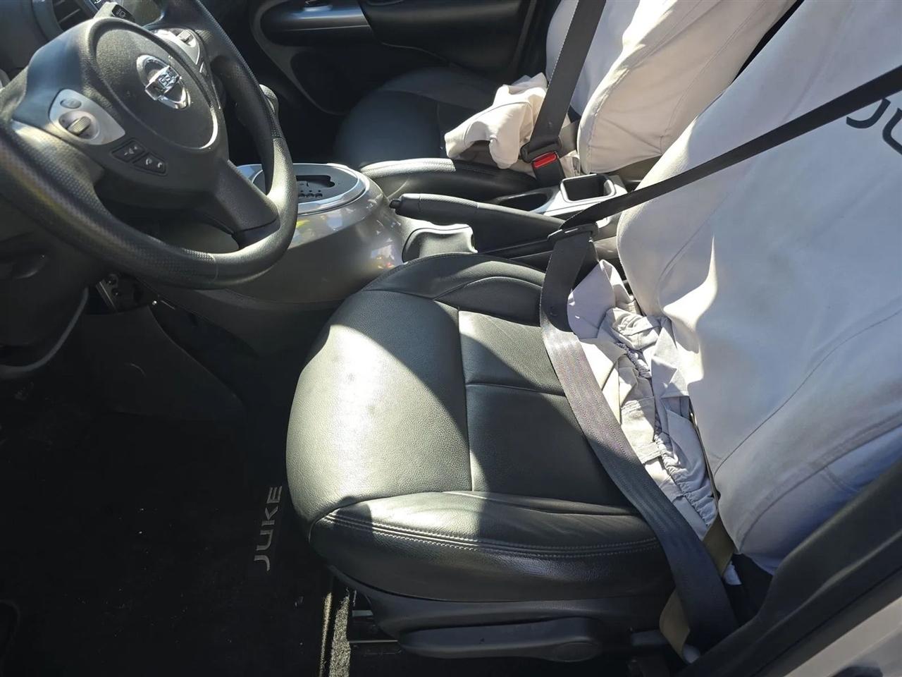 Nissan Juke 5dr Wgn CVT S FWD 2015