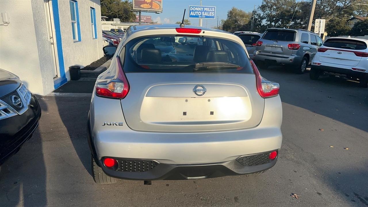 Nissan Juke 5dr Wgn CVT S FWD 2015