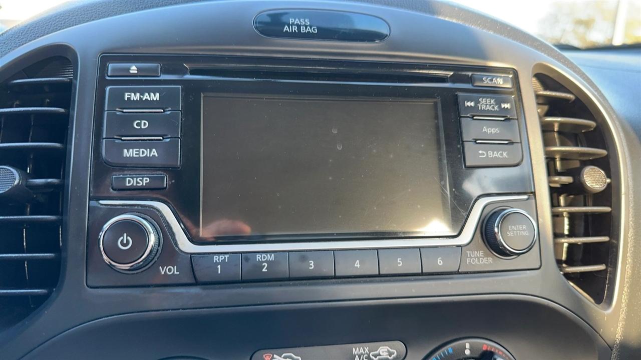 Nissan Juke 5dr Wgn CVT S FWD 2015