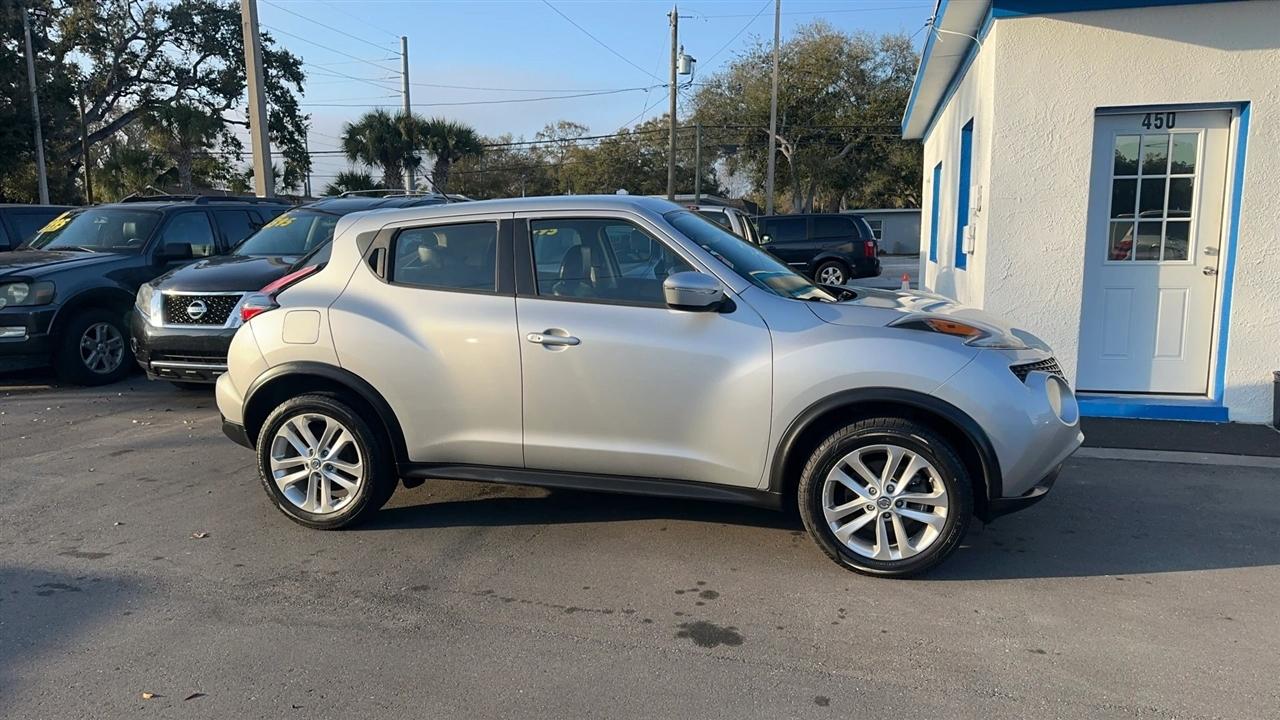 Nissan Juke 5dr Wgn CVT S FWD 2015