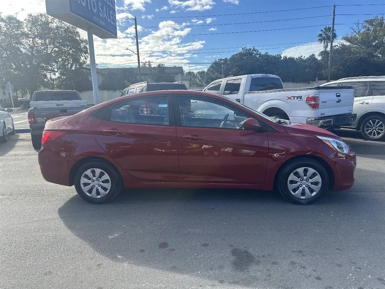 Hyundai Accent SE Sedan Manual 2017