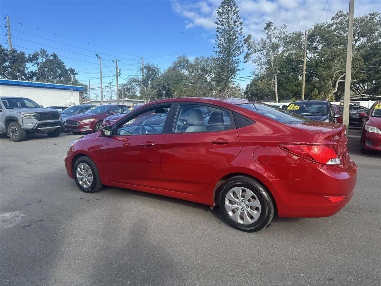 Hyundai Accent SE Sedan Manual 2017