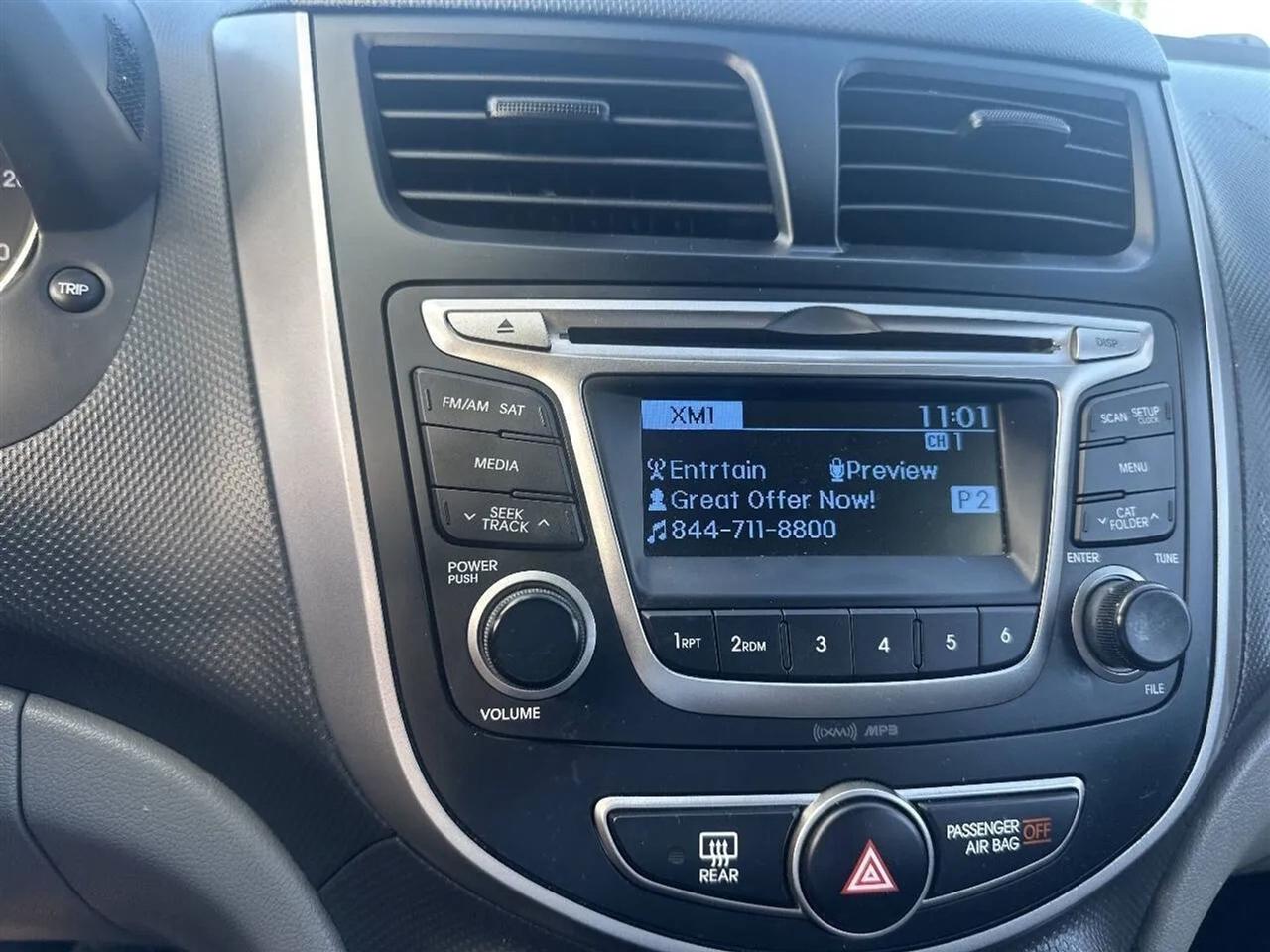 Hyundai Accent SE Sedan Manual 2017