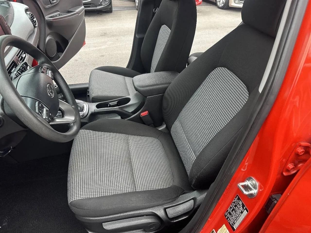 Hyundai Kona SE Auto FWD 2019