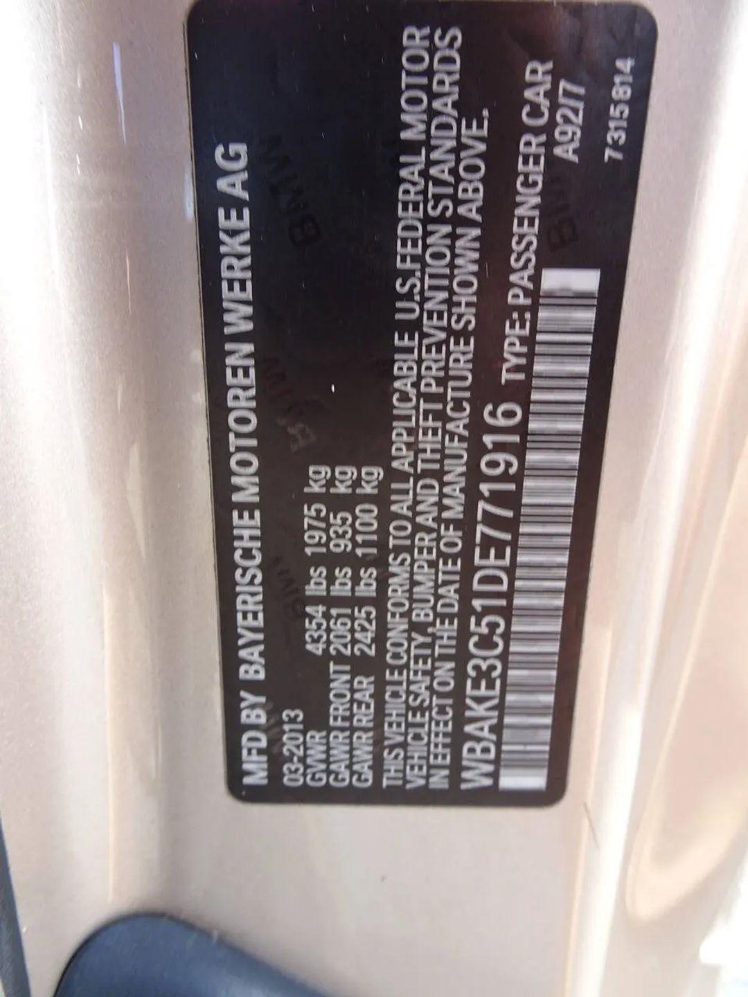 BMW 3 Series 2dr Cpe 328i RWD 2013