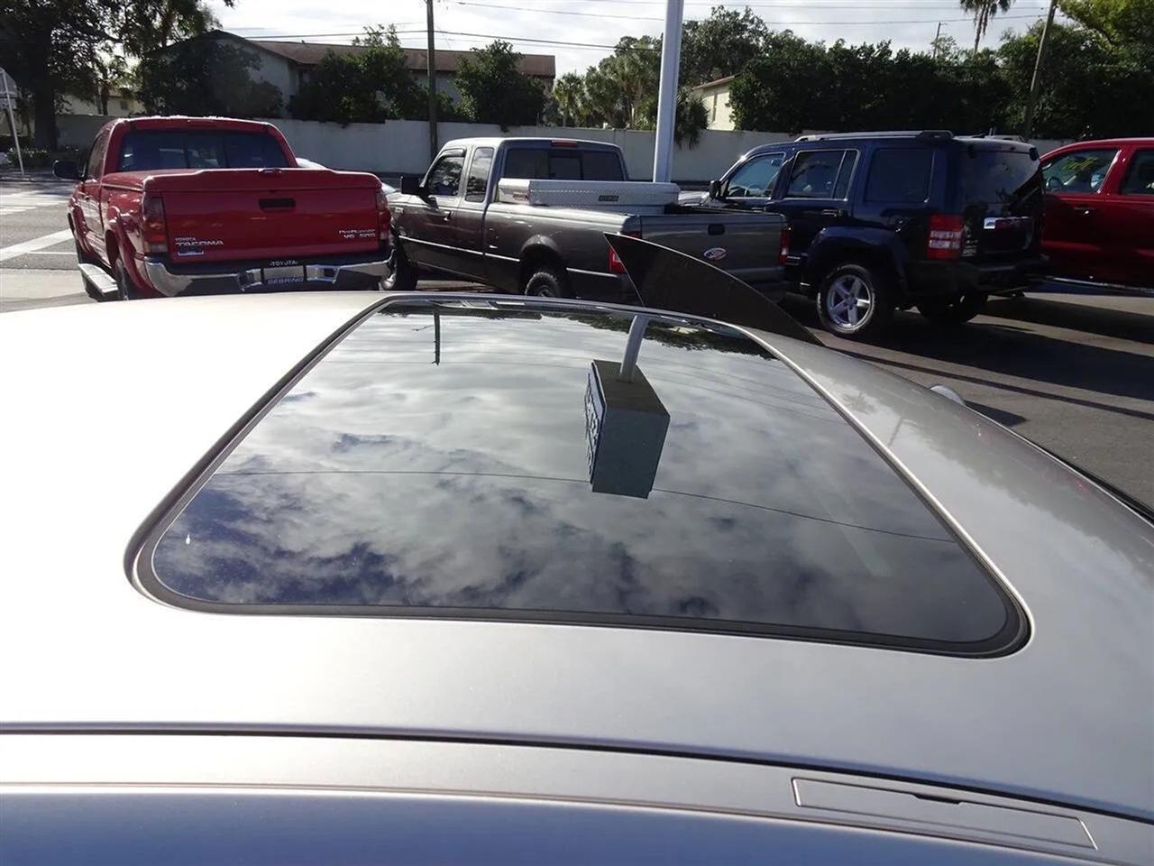 BMW 3 Series 2dr Cpe 328i RWD 2013