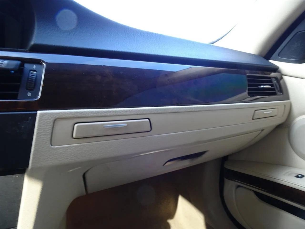 BMW 3 Series 2dr Cpe 328i RWD 2013