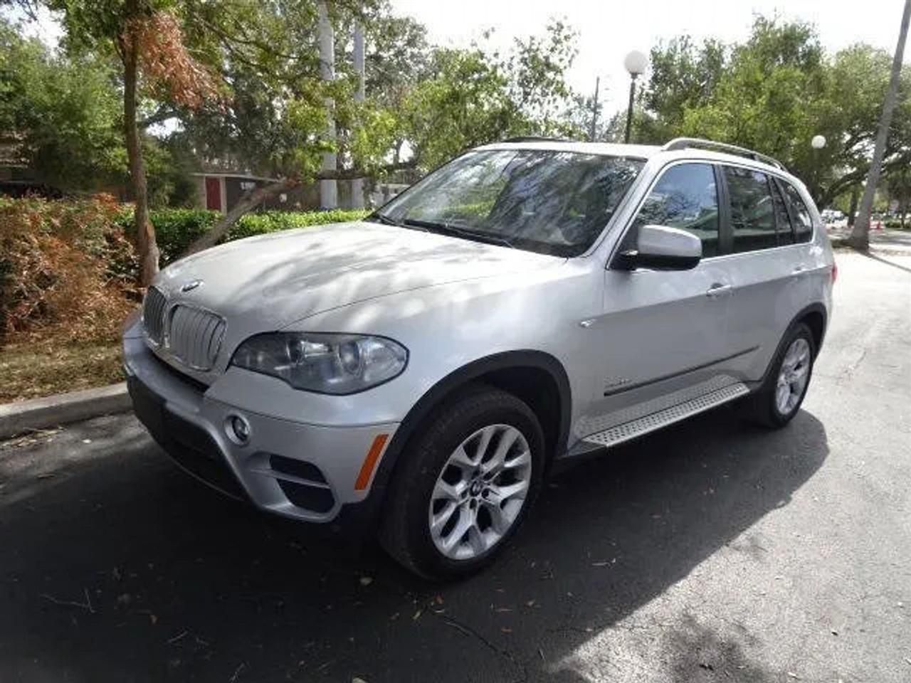 BMW X5 AWD 4dr xDrive35i 2013