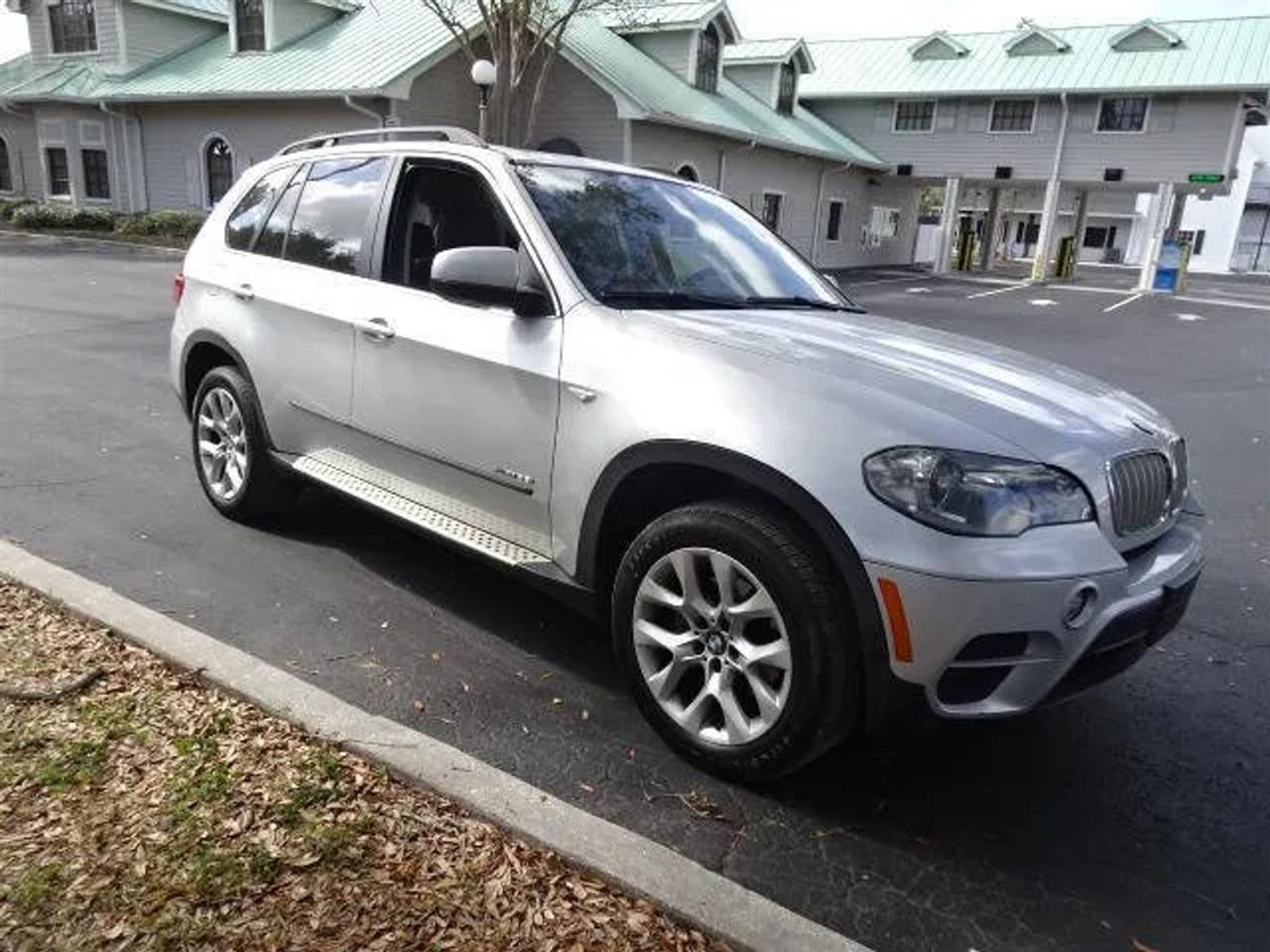 BMW X5 AWD 4dr xDrive35i 2013
