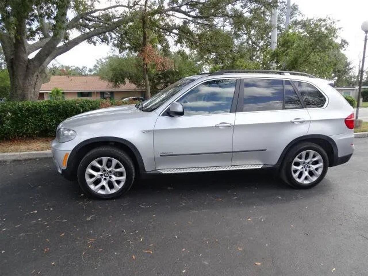 BMW X5 AWD 4dr xDrive35i 2013