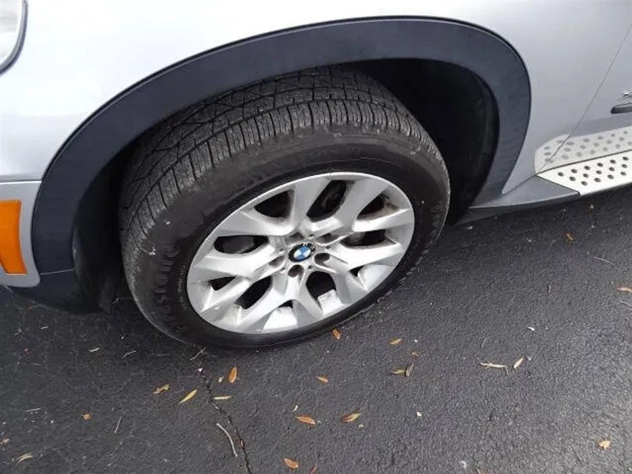 BMW X5 AWD 4dr xDrive35i 2013