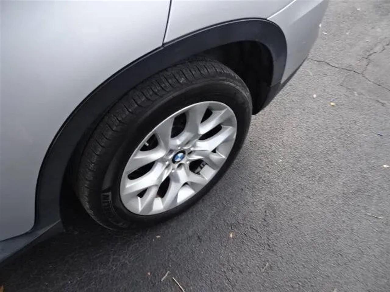 BMW X5 AWD 4dr xDrive35i 2013