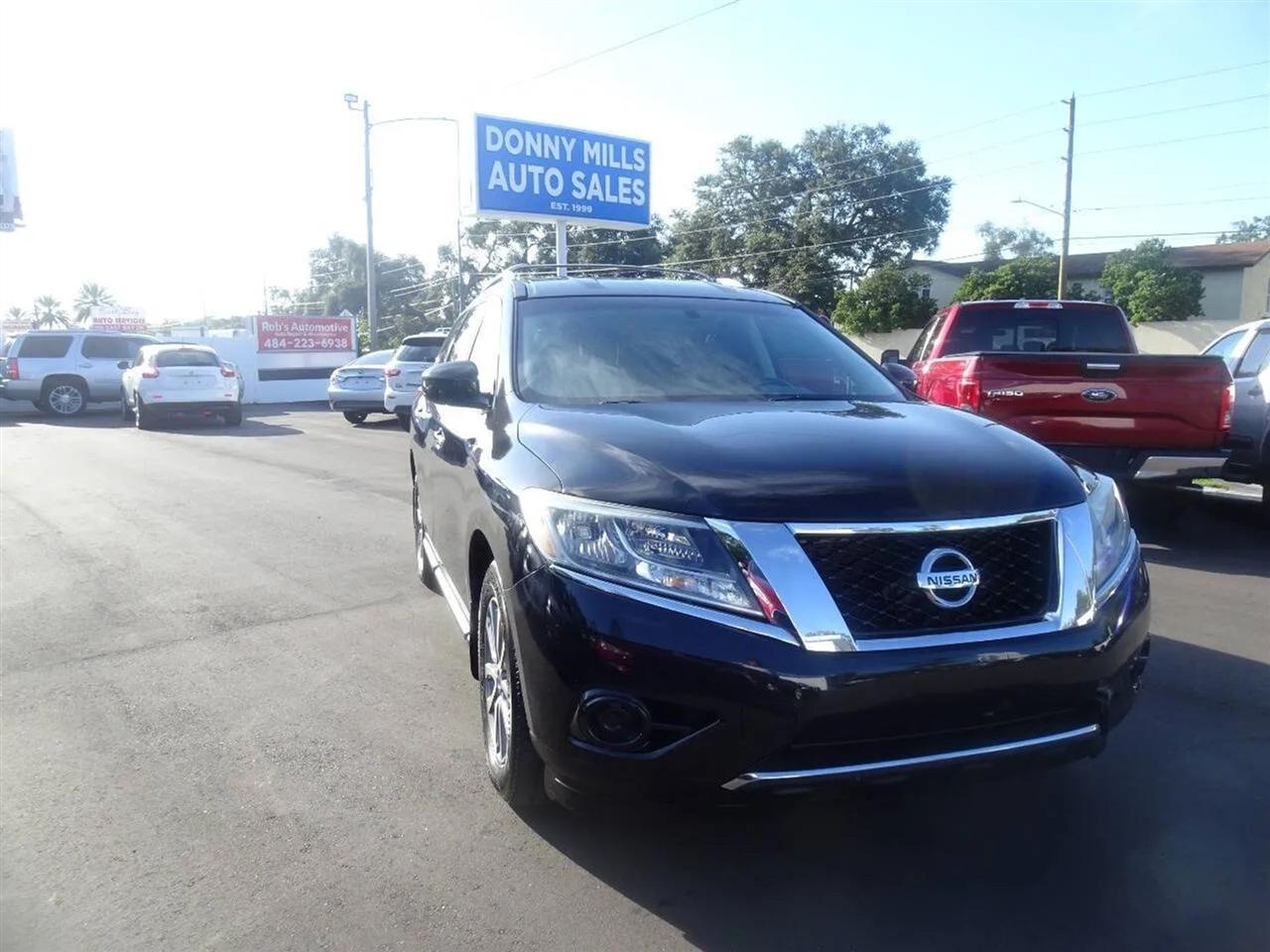 2015 Nissan Pathfinder S