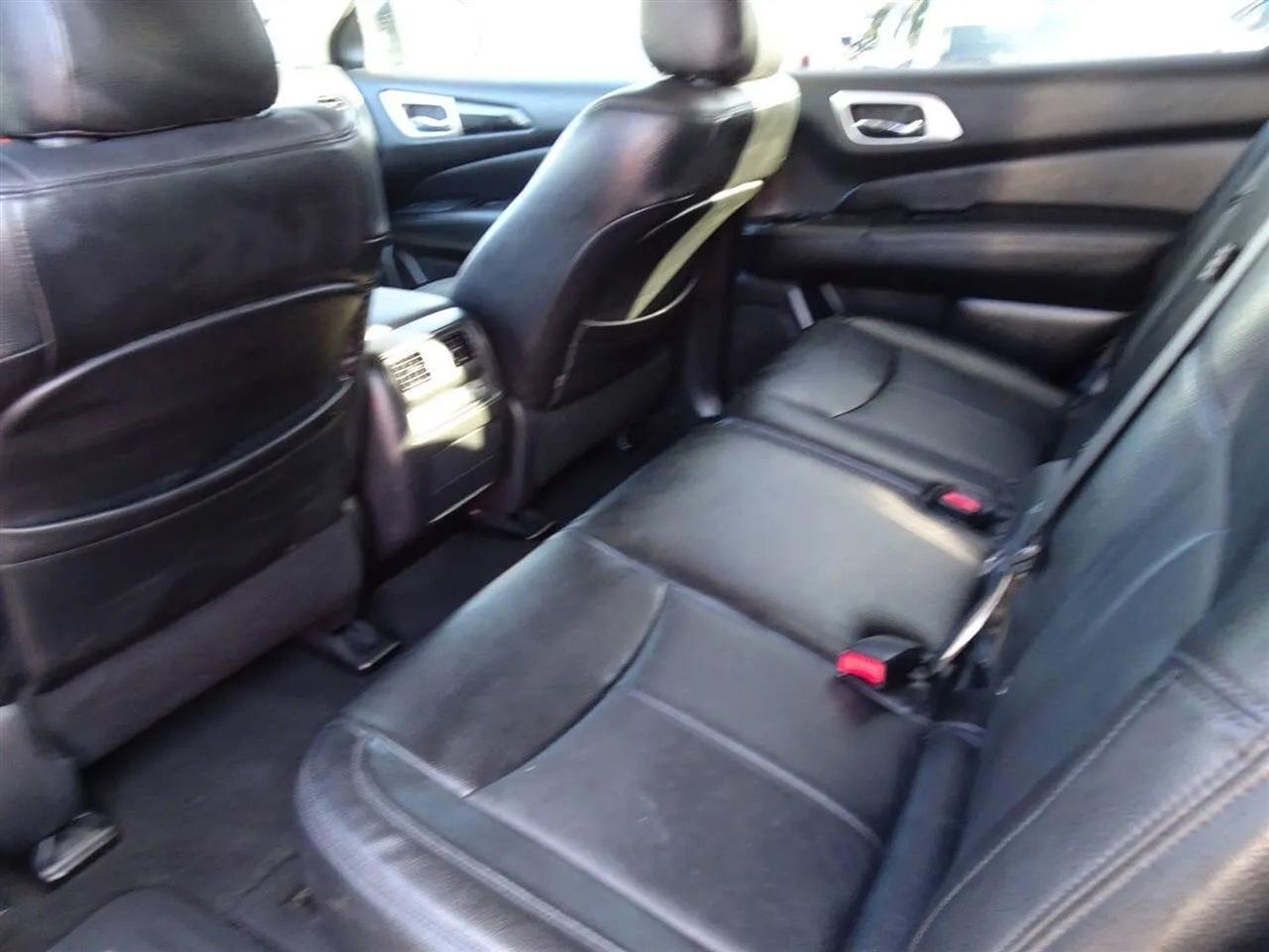 Nissan Pathfinder 4WD 4dr S 2015