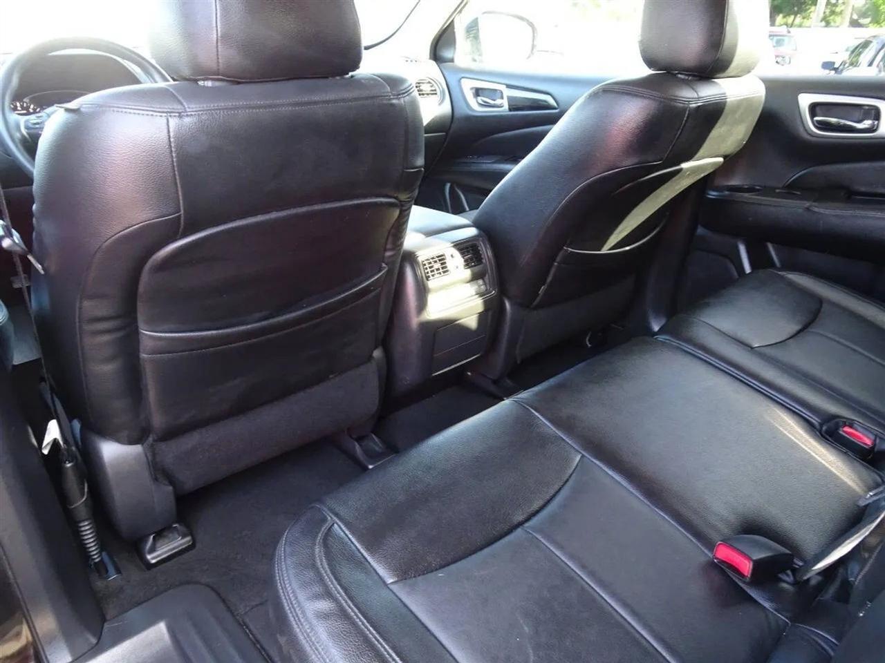 Nissan Pathfinder 4WD 4dr S 2015