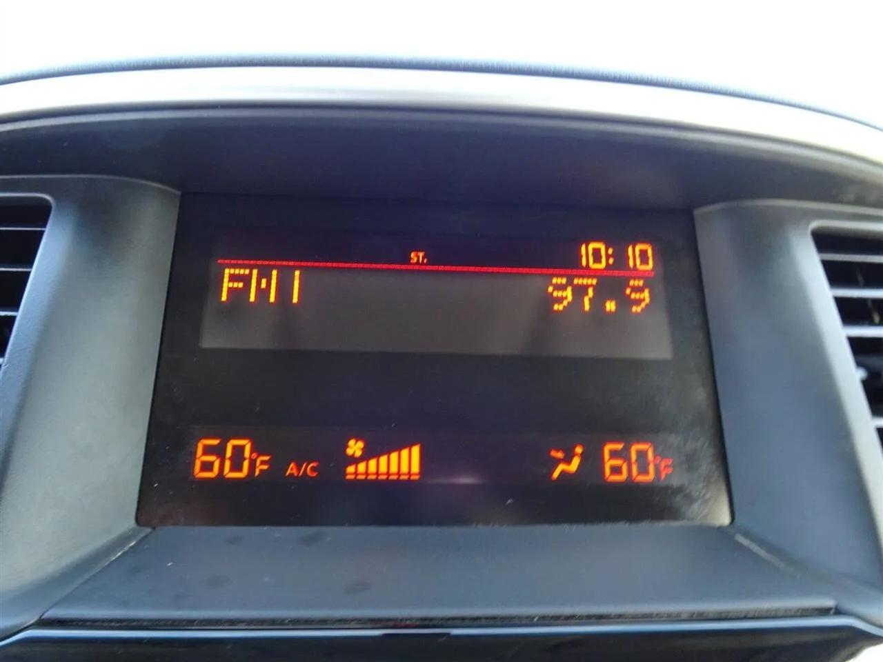 Nissan Pathfinder 4WD 4dr S 2015