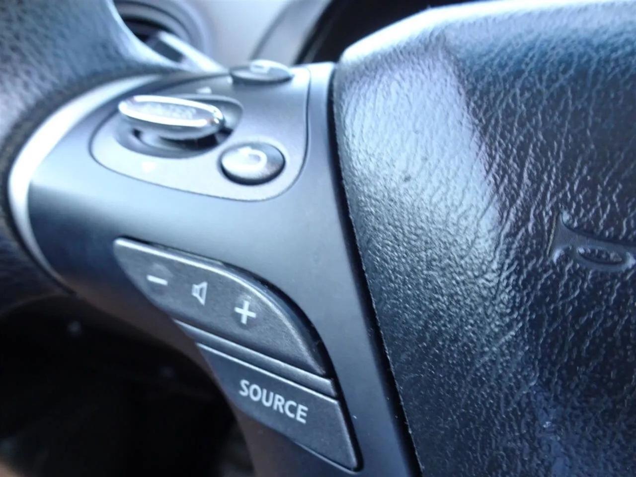 Nissan Pathfinder 4WD 4dr S 2015