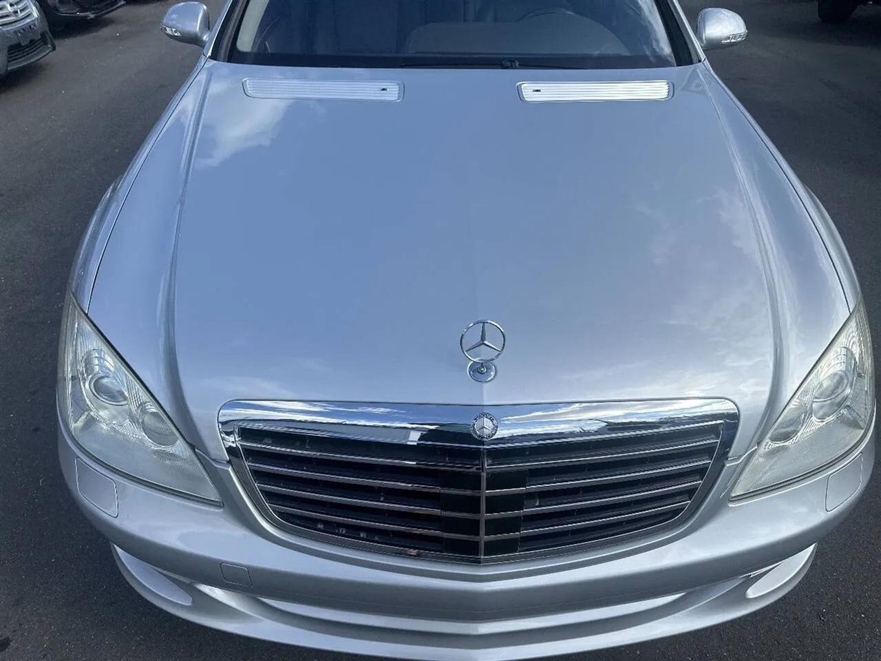 Mercedes-Benz S-Class 4dr Sdn 5.5L V8 RWD 2007