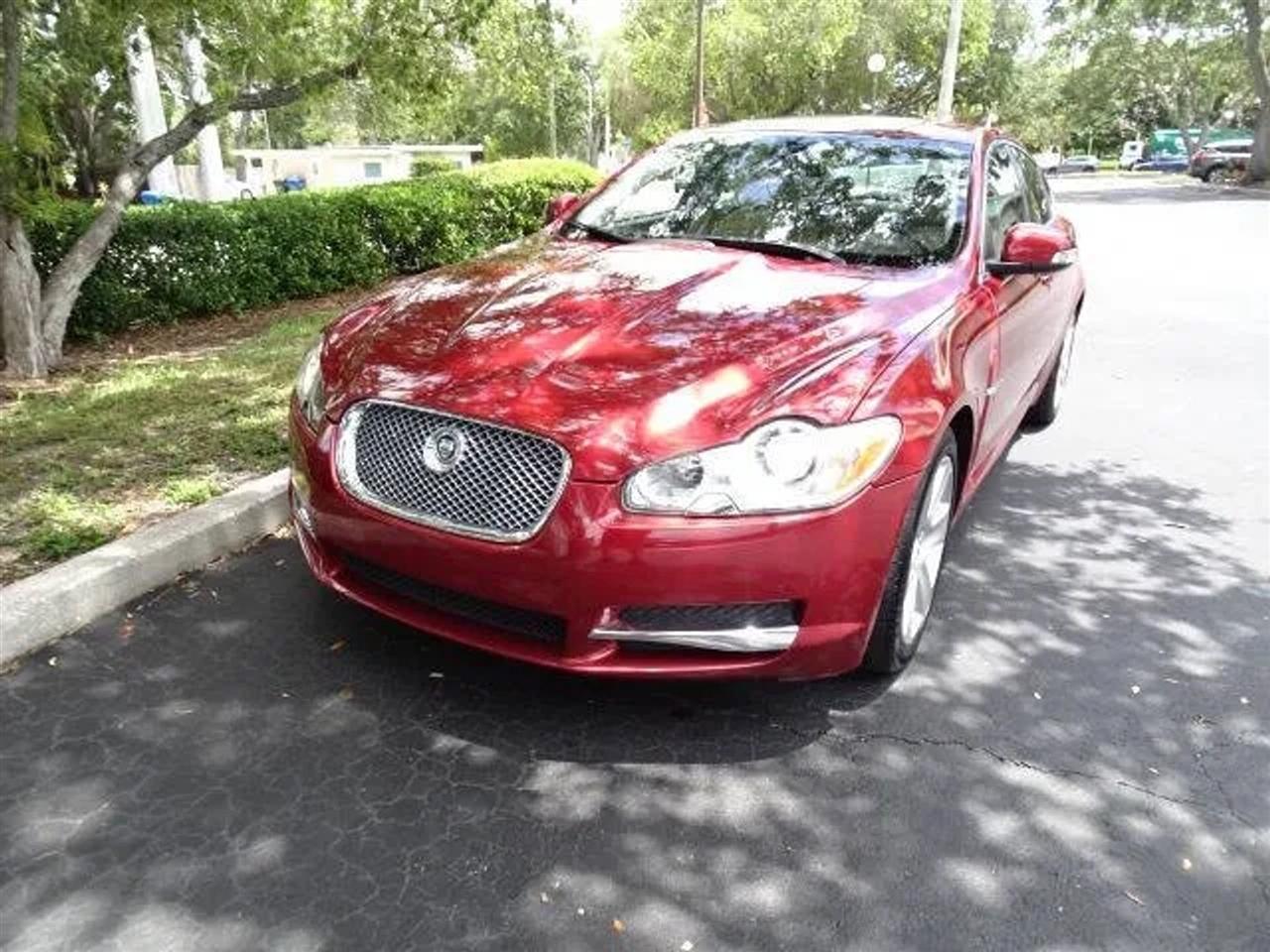 Jaguar XF 4dr Sdn Luxury 2009