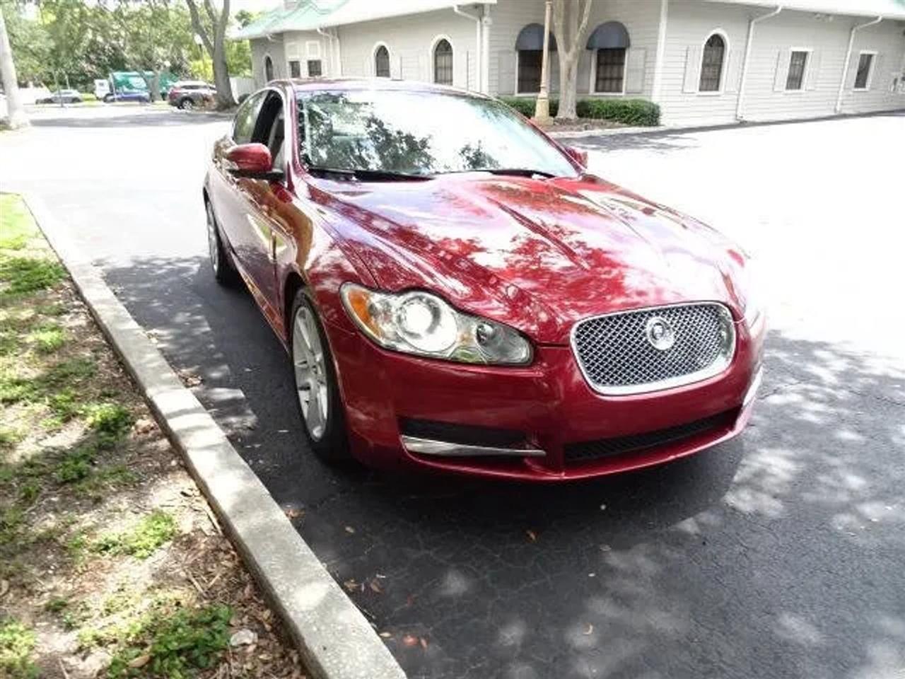 Jaguar XF 4dr Sdn Luxury 2009