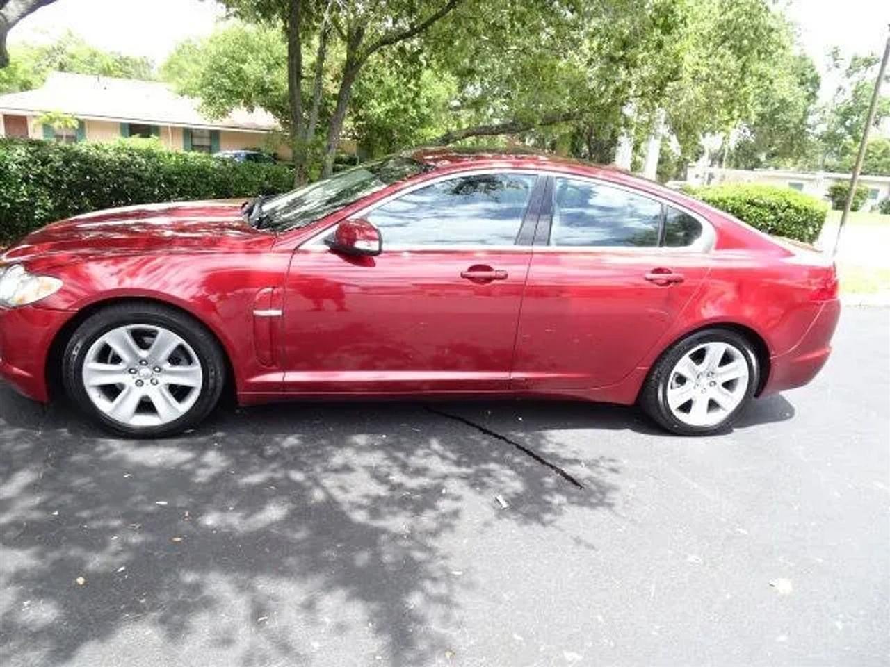 Jaguar XF 4dr Sdn Luxury 2009