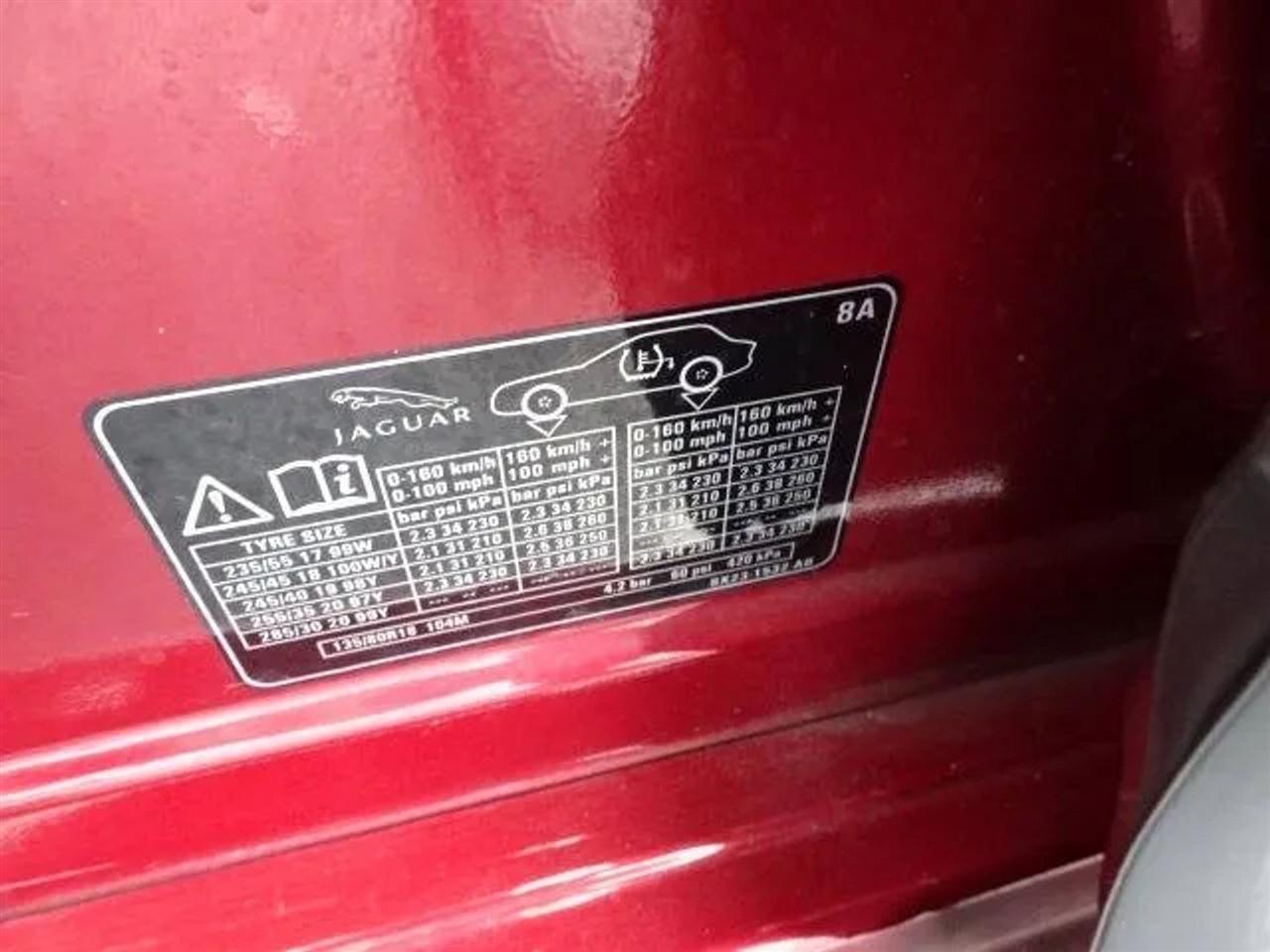 Jaguar XF 4dr Sdn Luxury 2009