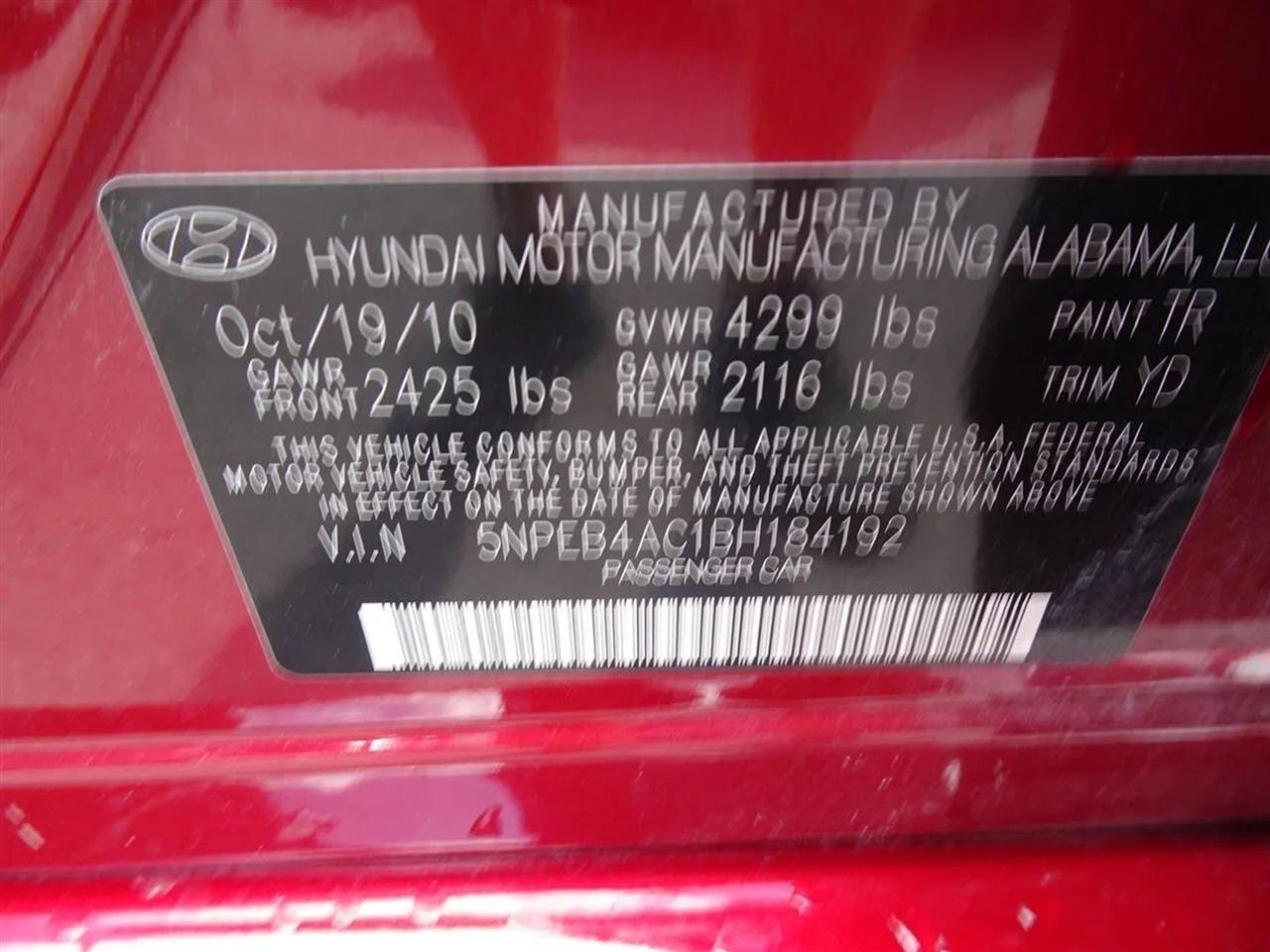 Hyundai Sonata 4dr Sdn 2.4L Auto GLS 2011