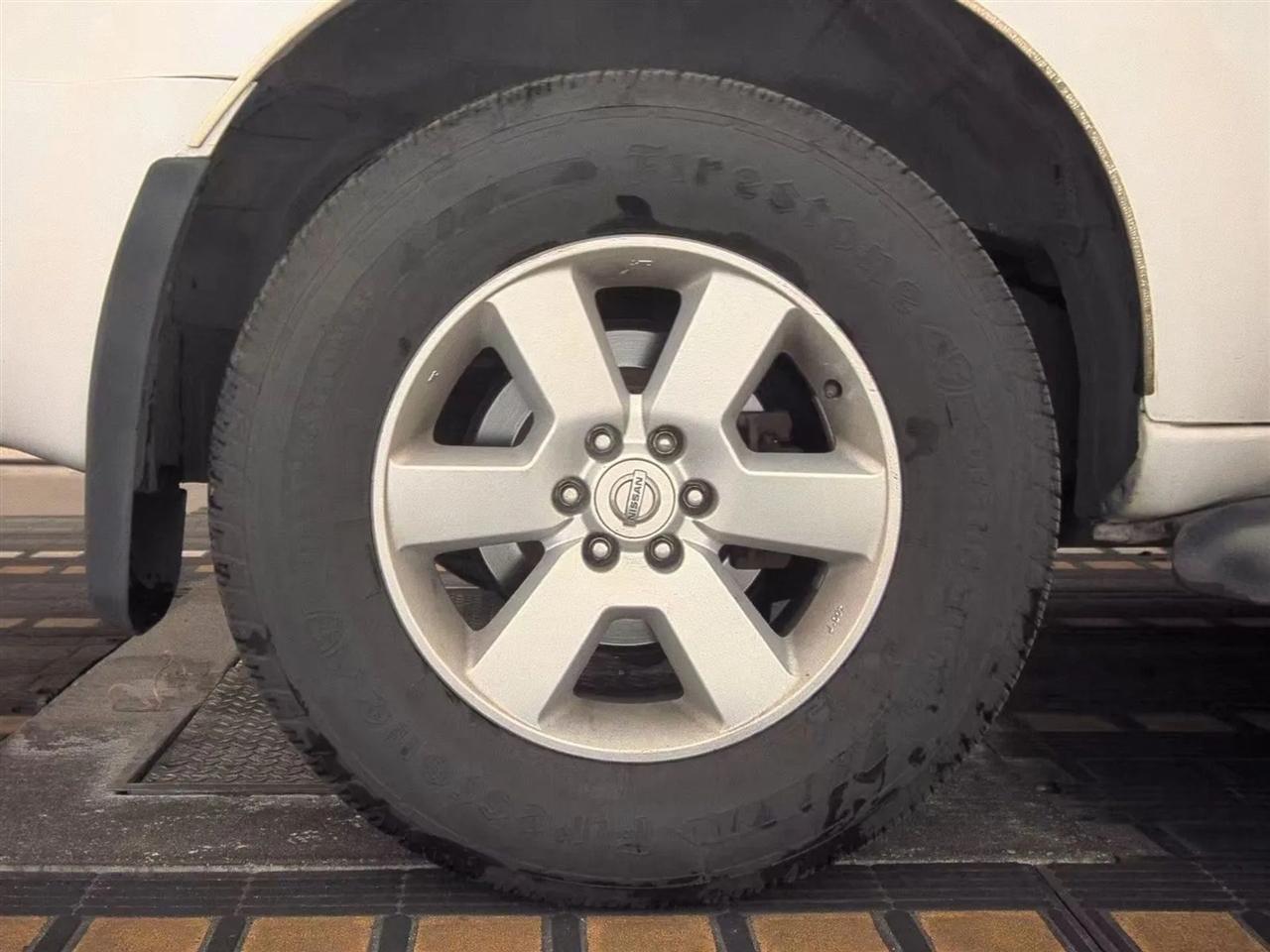 Nissan Pathfinder 2WD 4dr V6 SE 2008