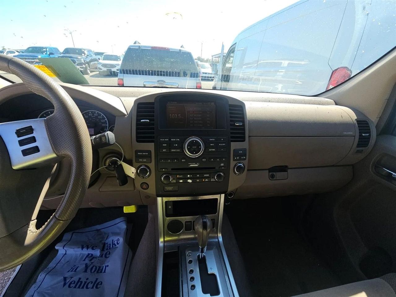 Nissan Pathfinder 2WD 4dr V6 SE 2008