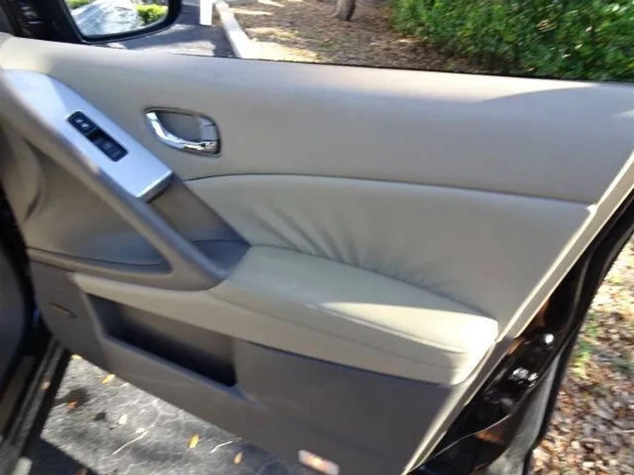 Nissan Murano 2WD 4dr SL 2009