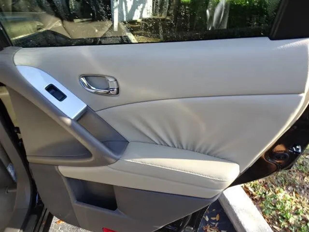 Nissan Murano 2WD 4dr SL 2009