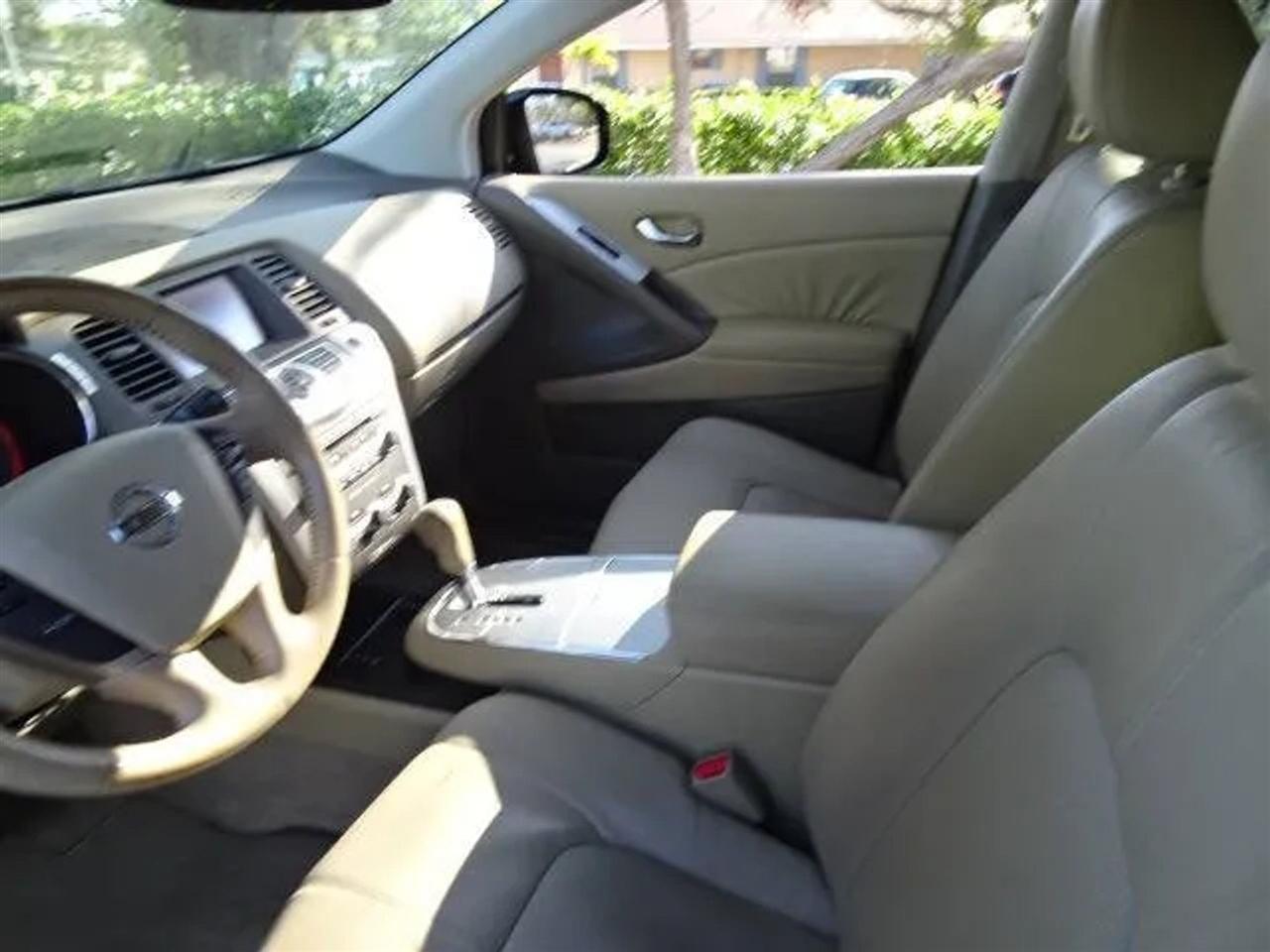 Nissan Murano 2WD 4dr SL 2009