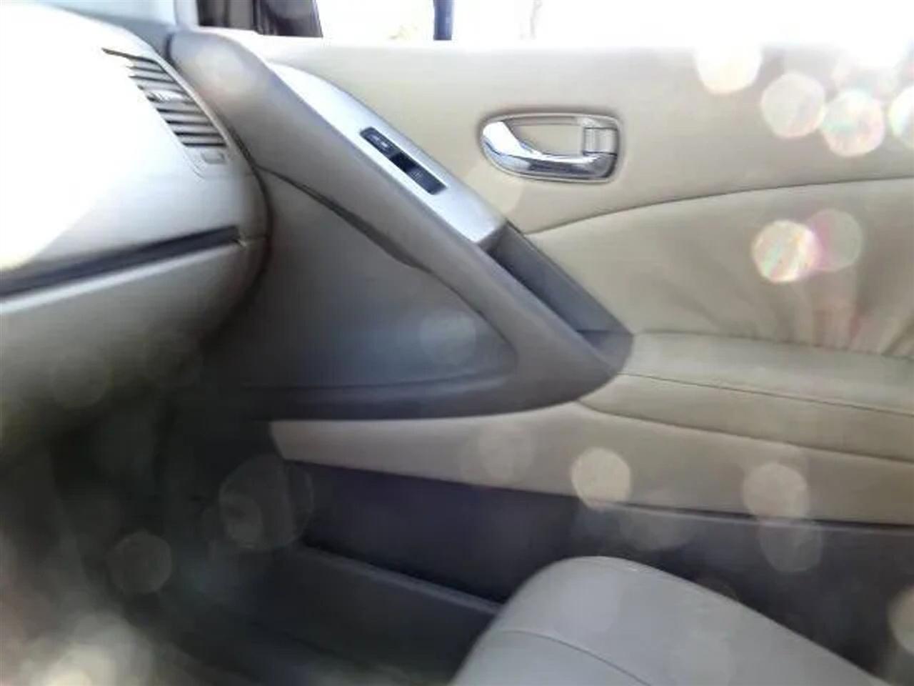 Nissan Murano 2WD 4dr SL 2009