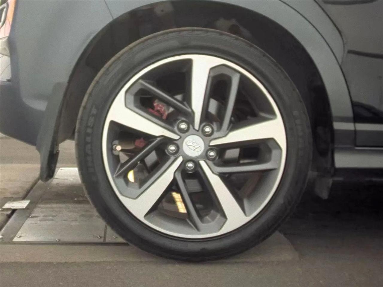 Hyundai Kona Limited 1.6T DCT 2018