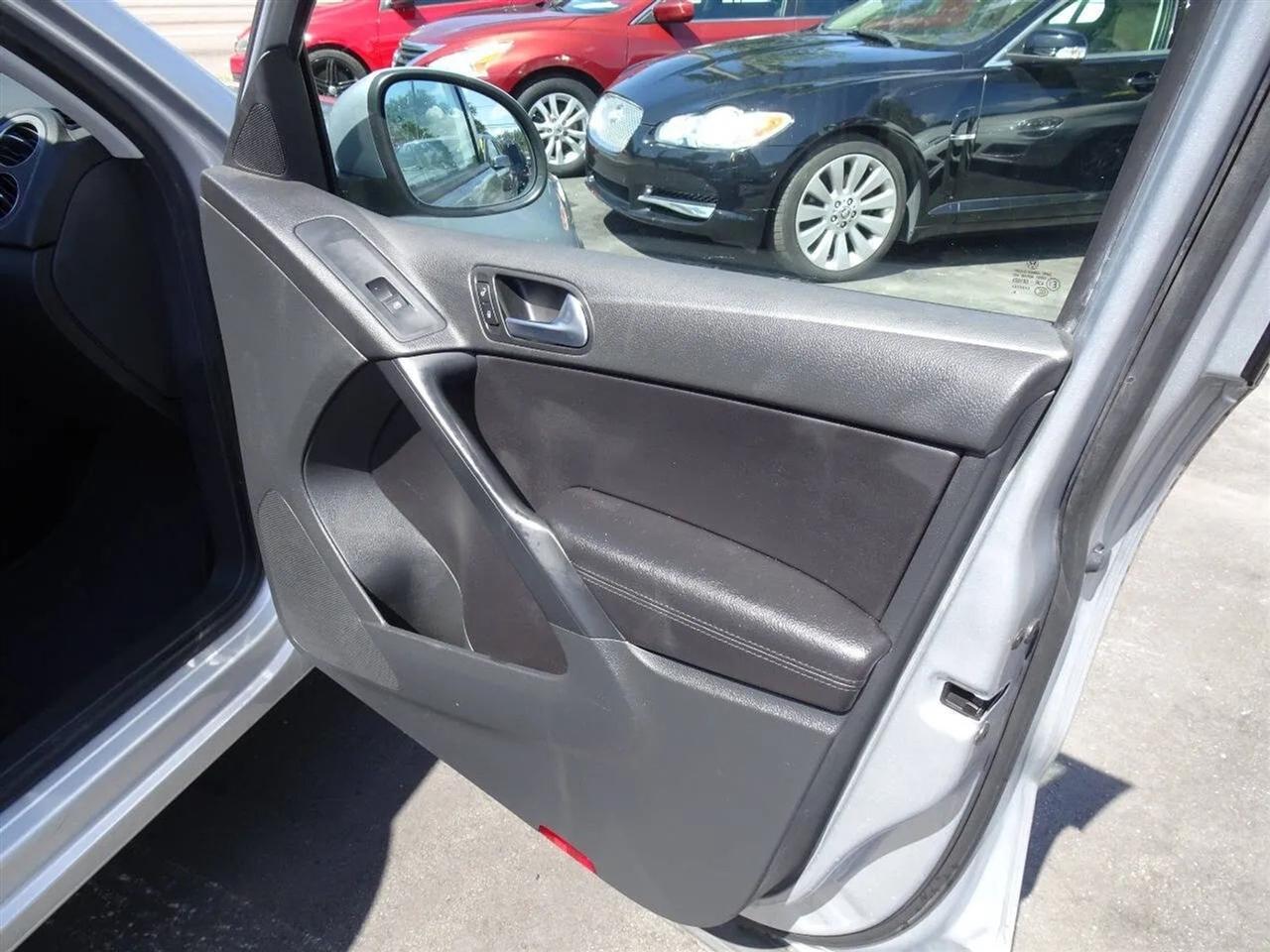 Volkswagen Tiguan 2.0T S 4Motion 2017