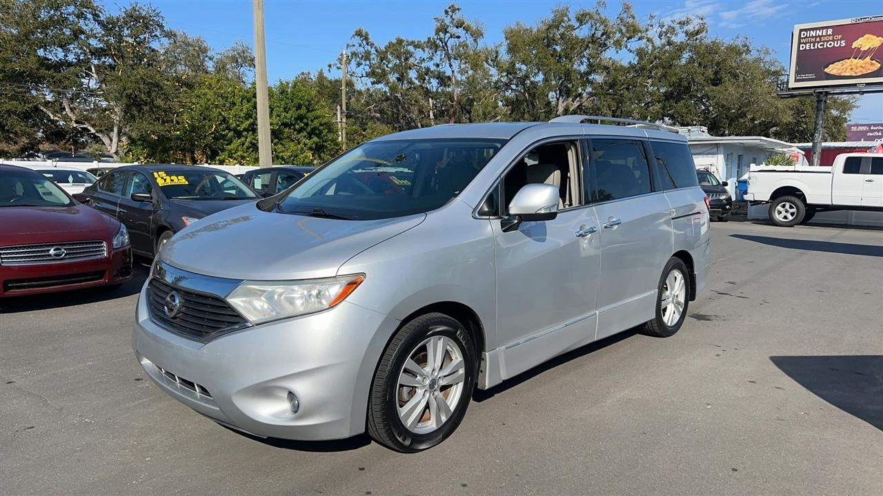 Nissan Quest 4dr SL 2015