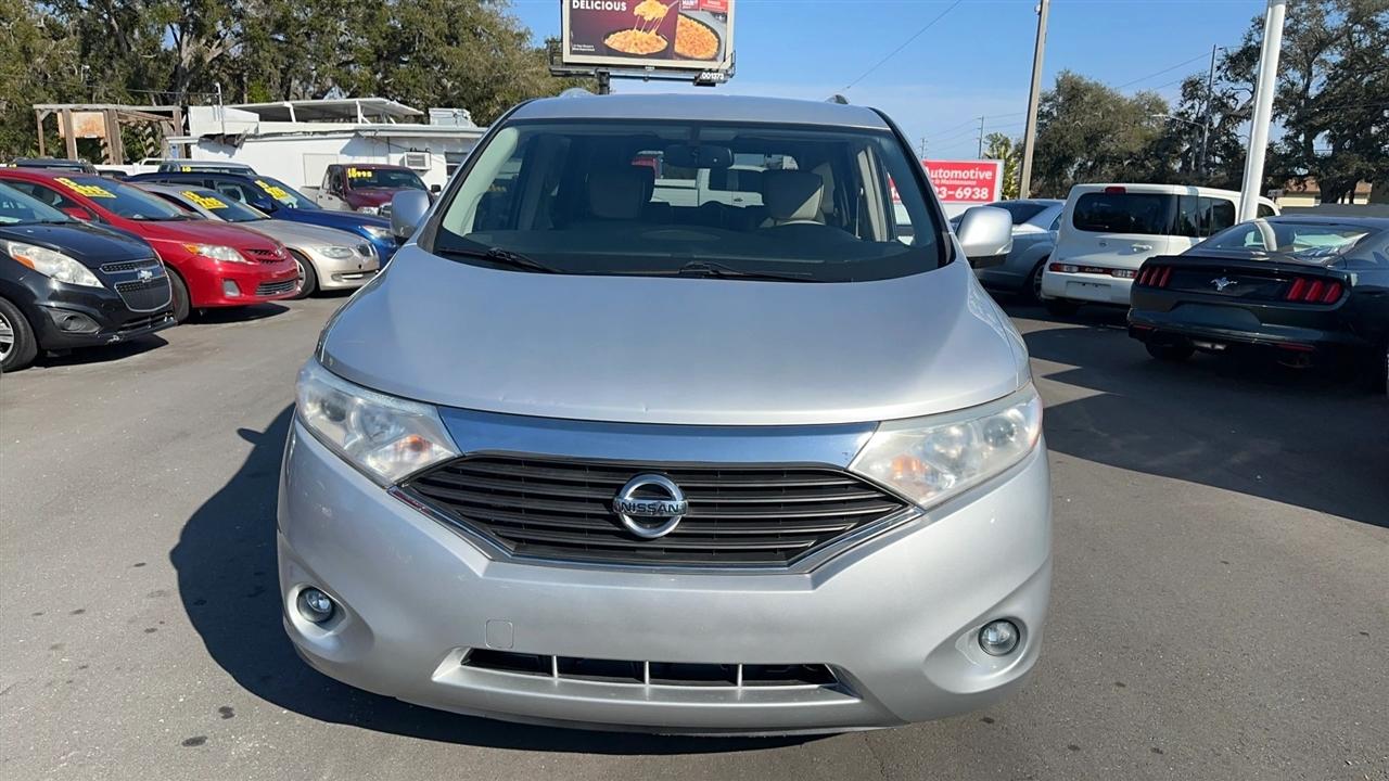Nissan Quest 4dr SL 2015