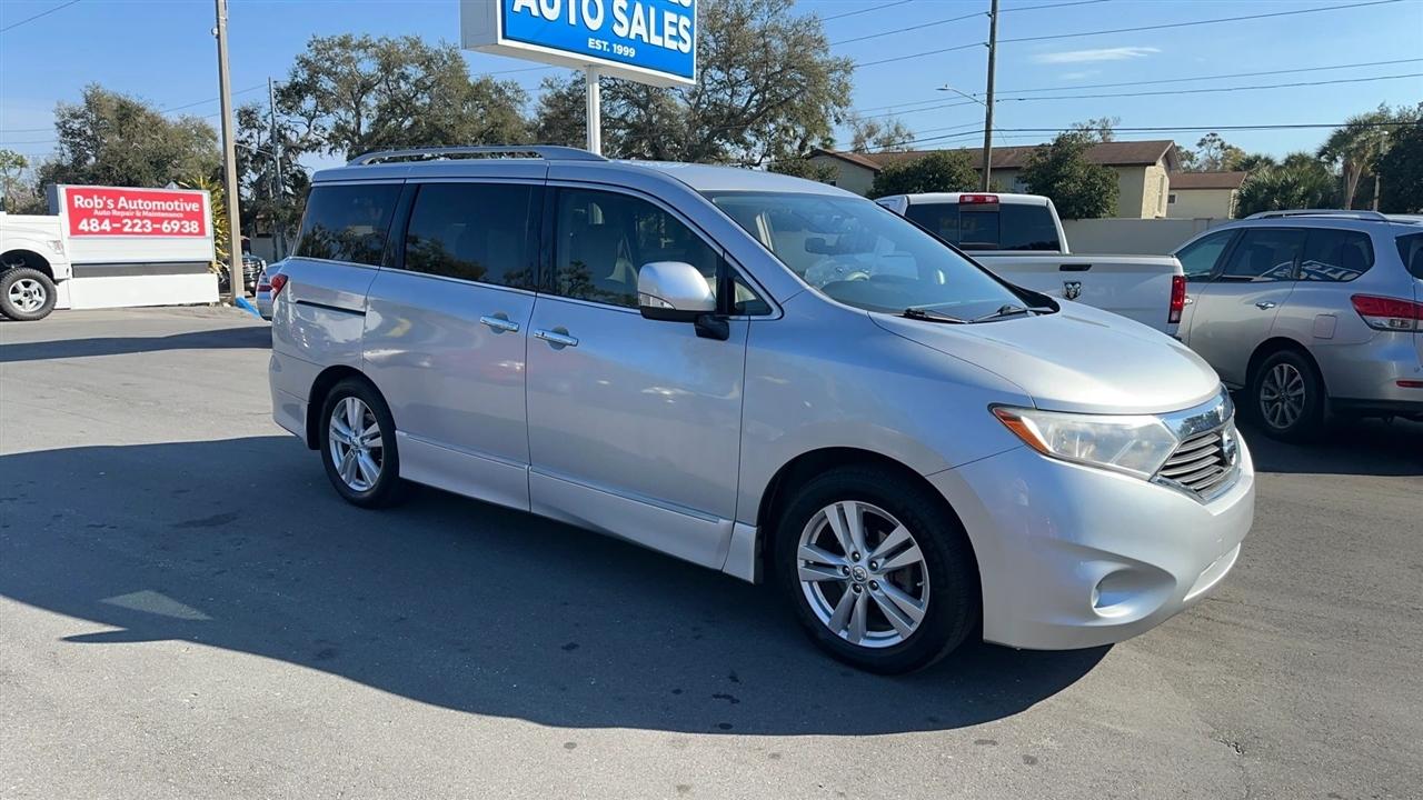 Nissan Quest 4dr SL 2015