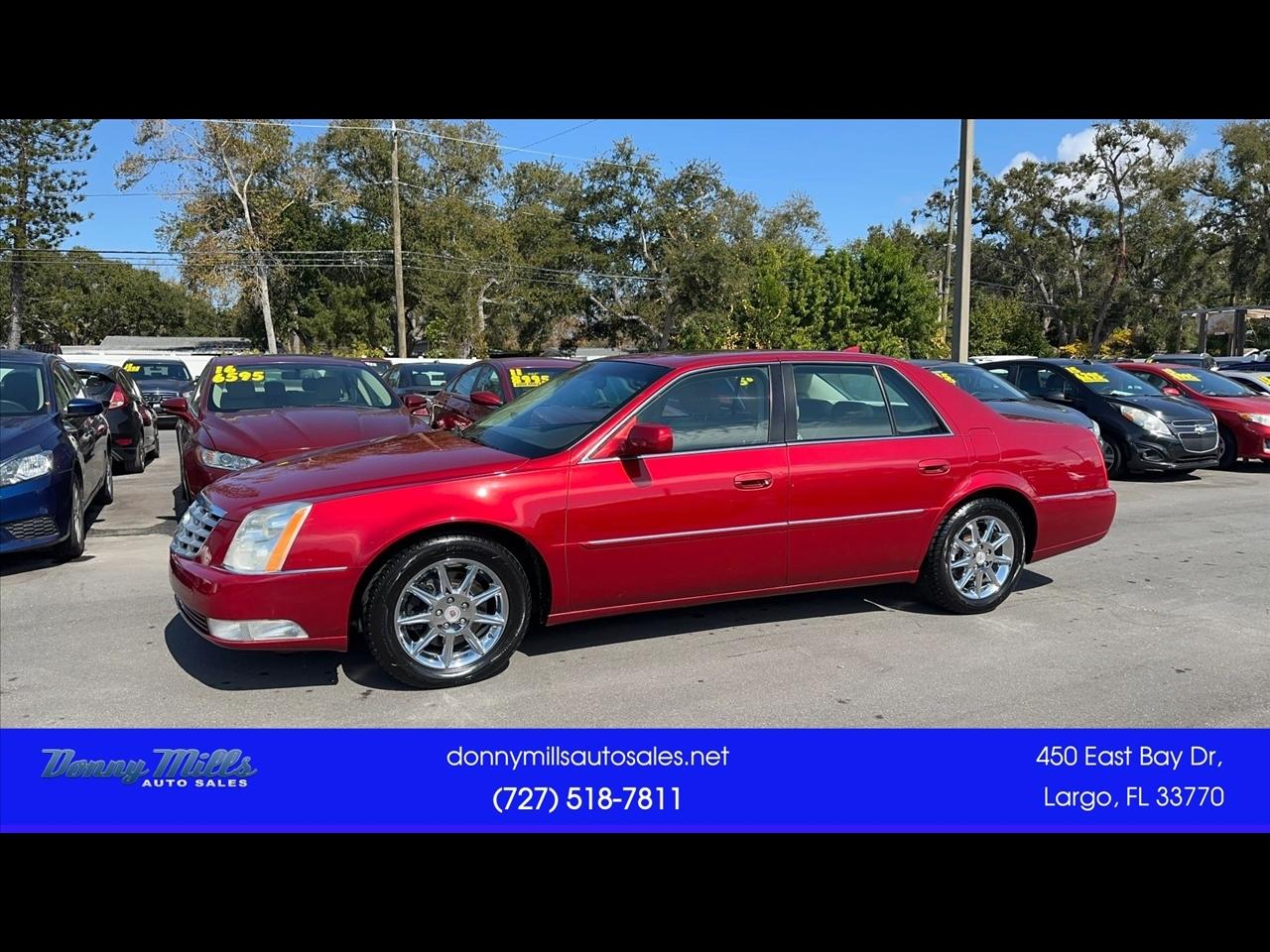 2011 Cadillac DTS 4dr Sdn Luxury Collection