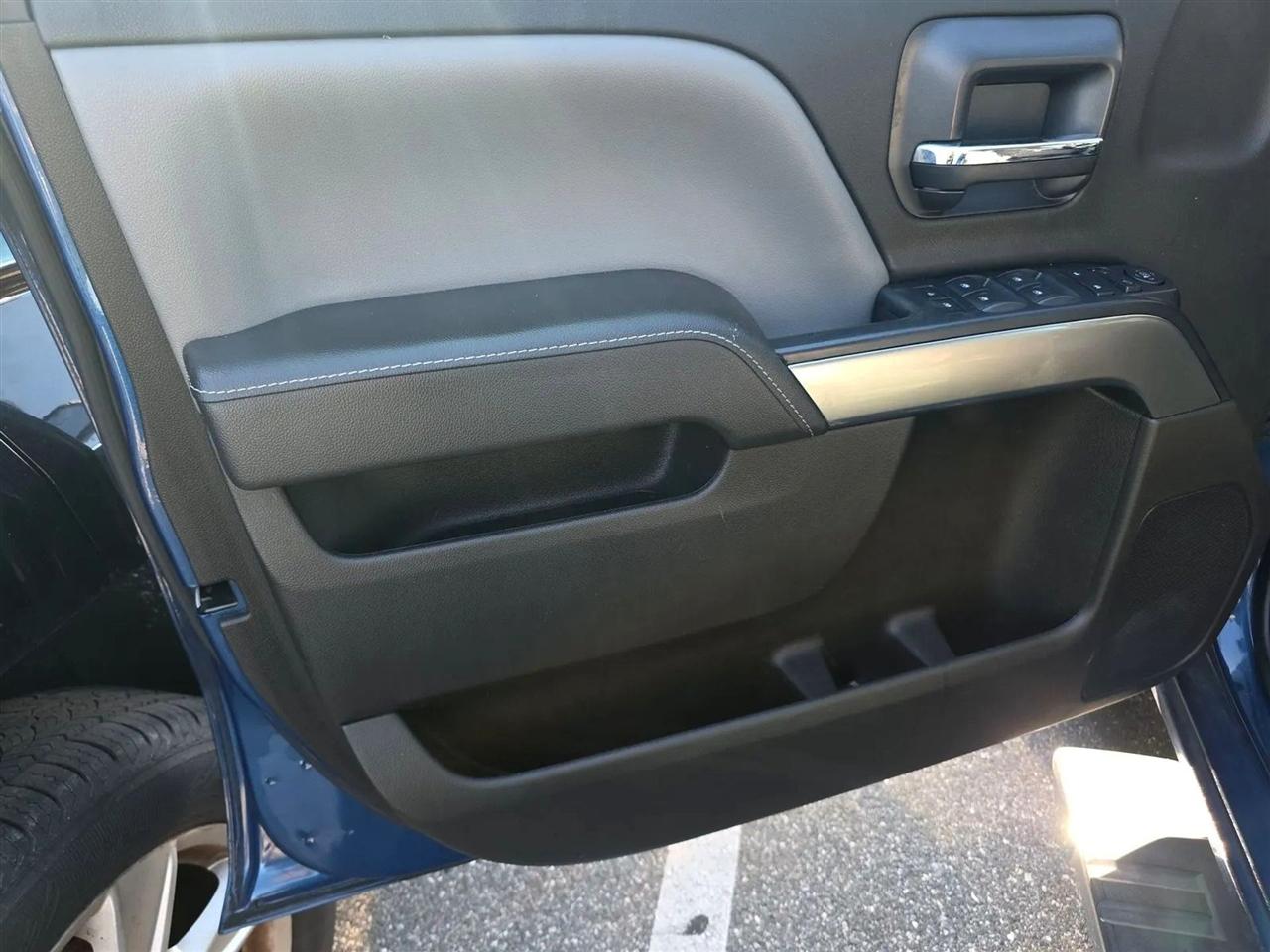 Chevrolet Silverado 1500 2WD Double Cab 143.5" LT w/1LT 2017