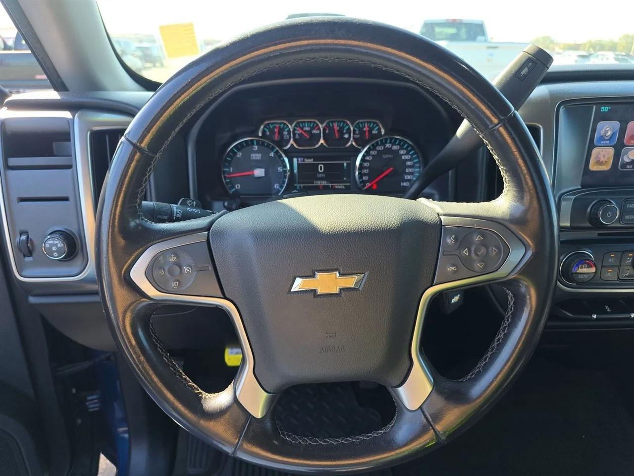 Chevrolet Silverado 1500 2WD Double Cab 143.5" LT w/1LT 2017