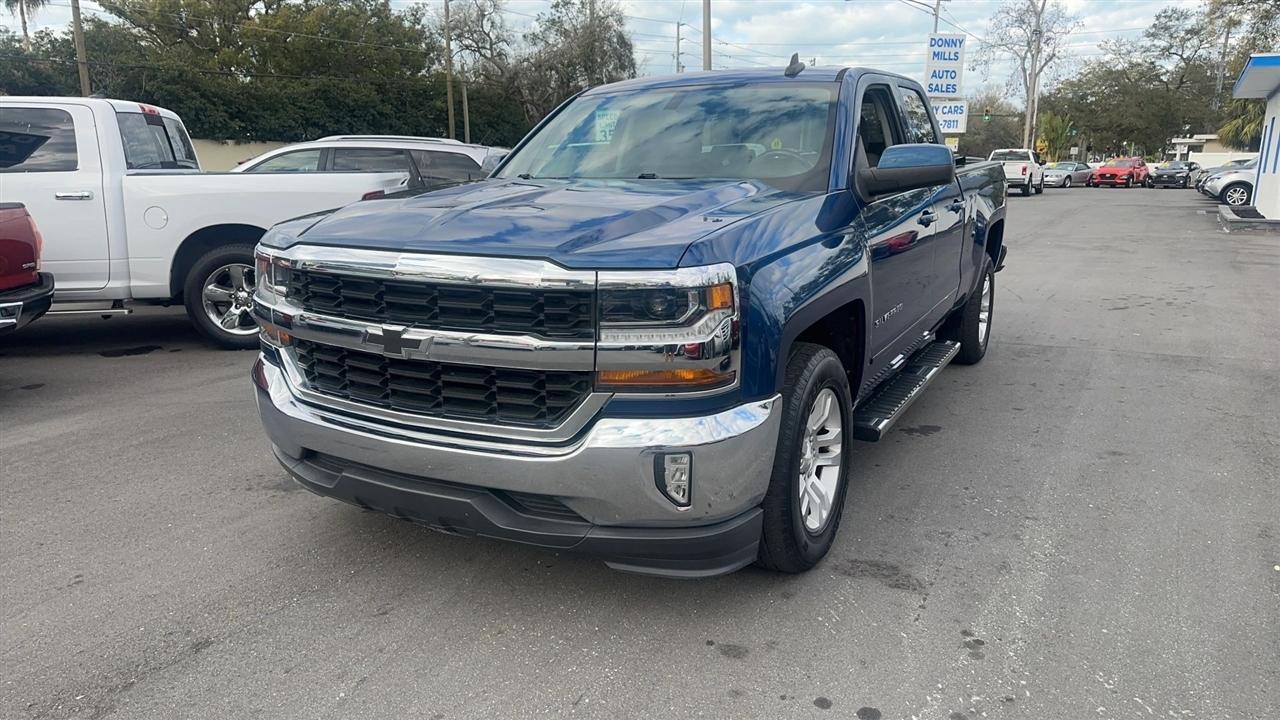 Chevrolet Silverado 1500 2WD Double Cab 143.5" LT w/1LT 2017