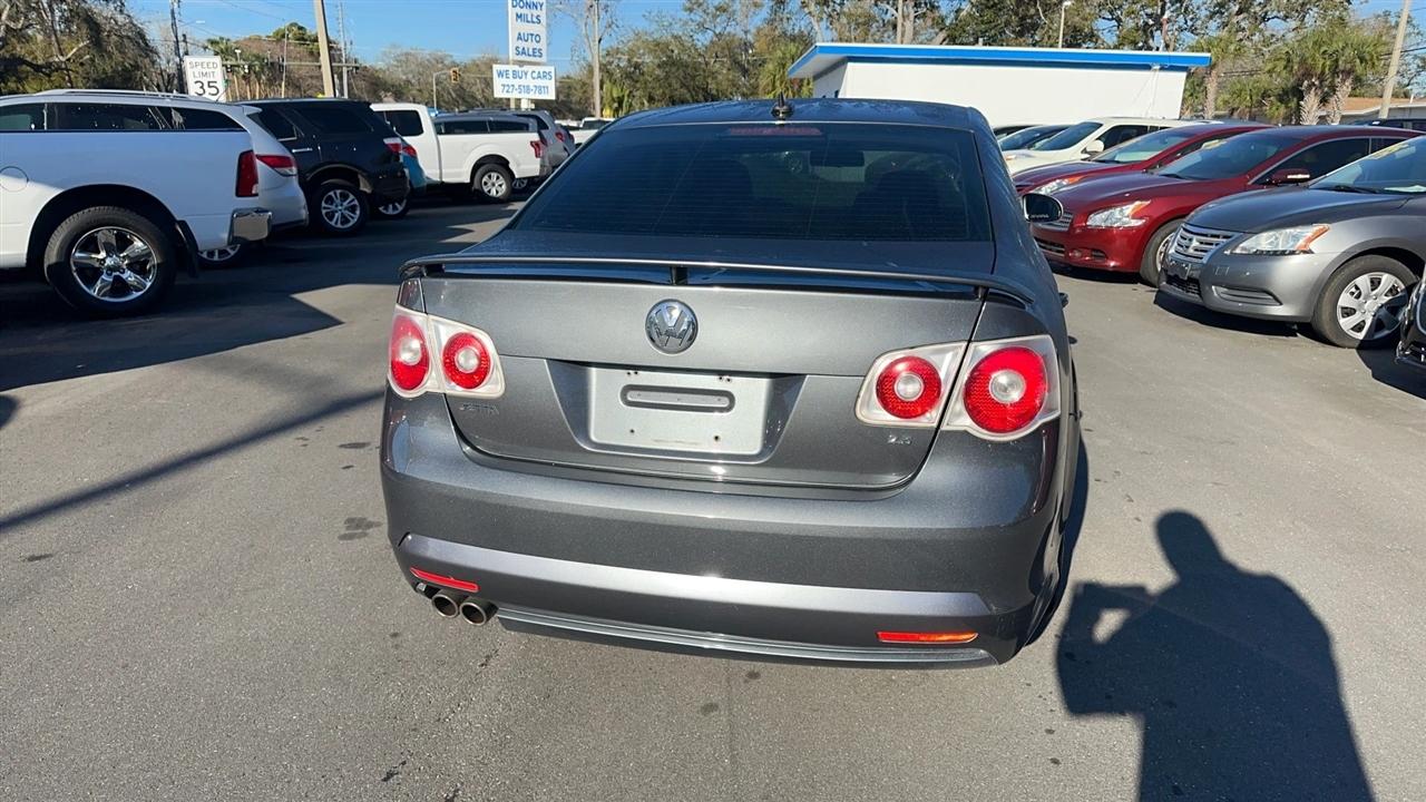 Volkswagen Jetta Sedan 4dr Auto 2.5 2007