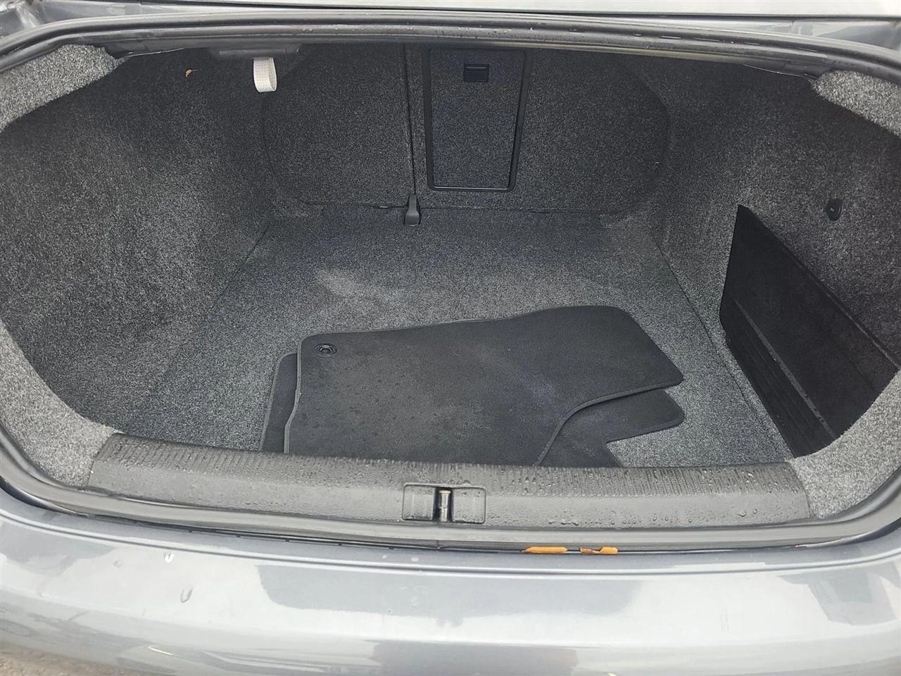 Volkswagen Jetta Sedan 4dr Auto 2.5 2007