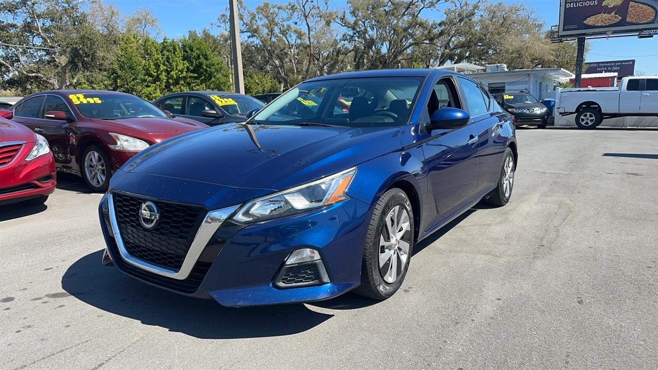 Nissan Altima 2.5 S Sedan 2020