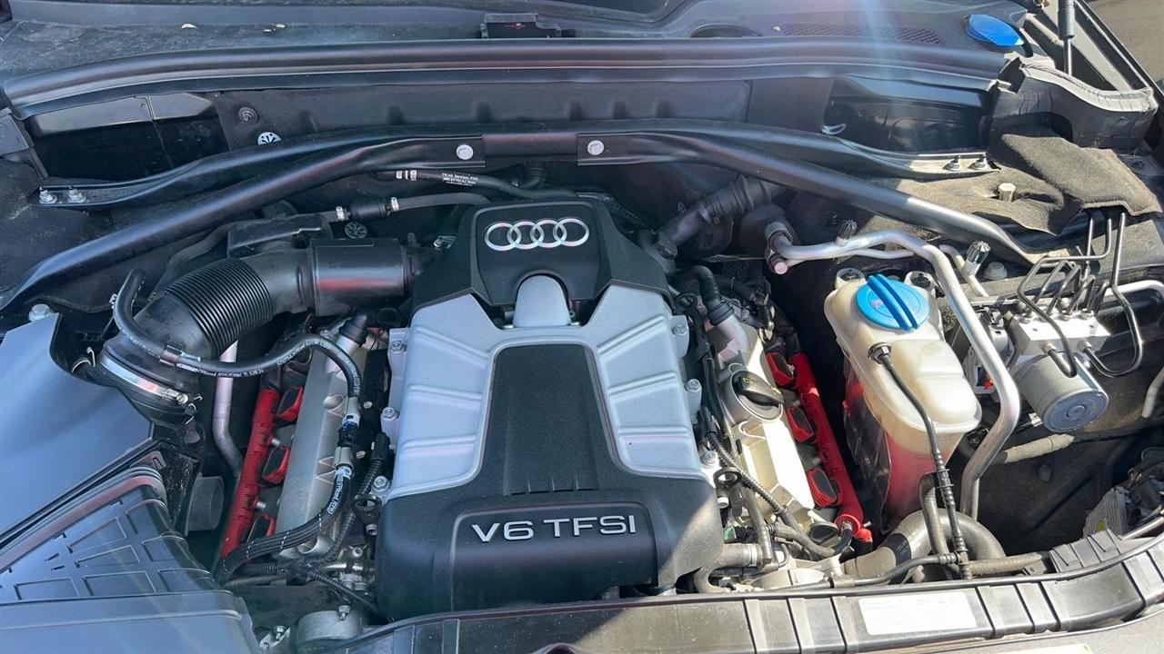 Audi Q5 quattro 4dr 3.0T Prestige 2015