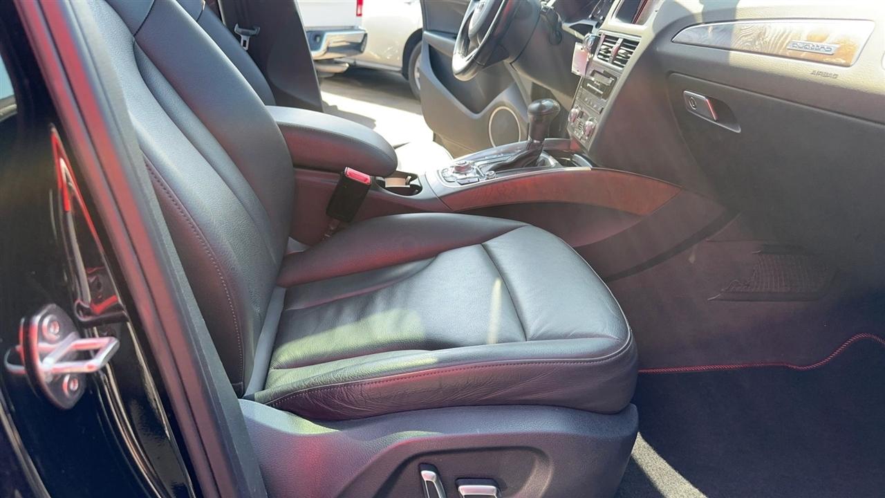 Audi Q5 quattro 4dr 3.0T Prestige 2015