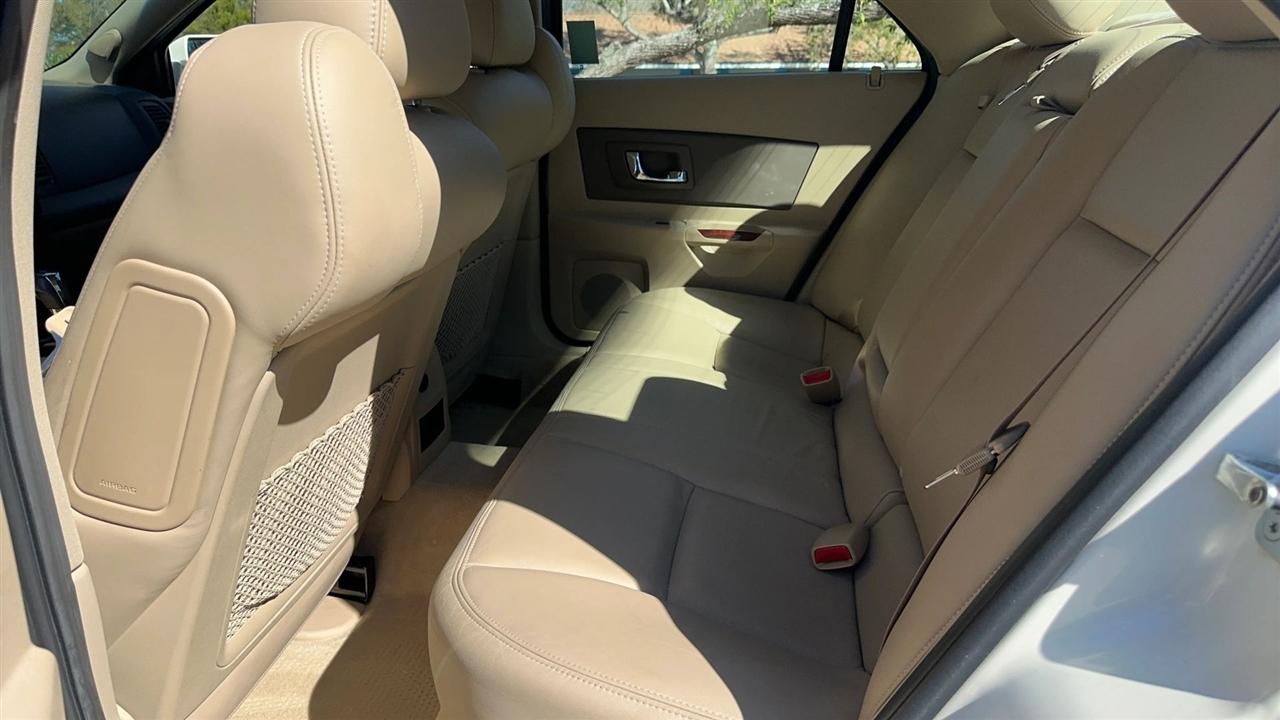 Cadillac CTS 4dr Sdn 3.6L 2007