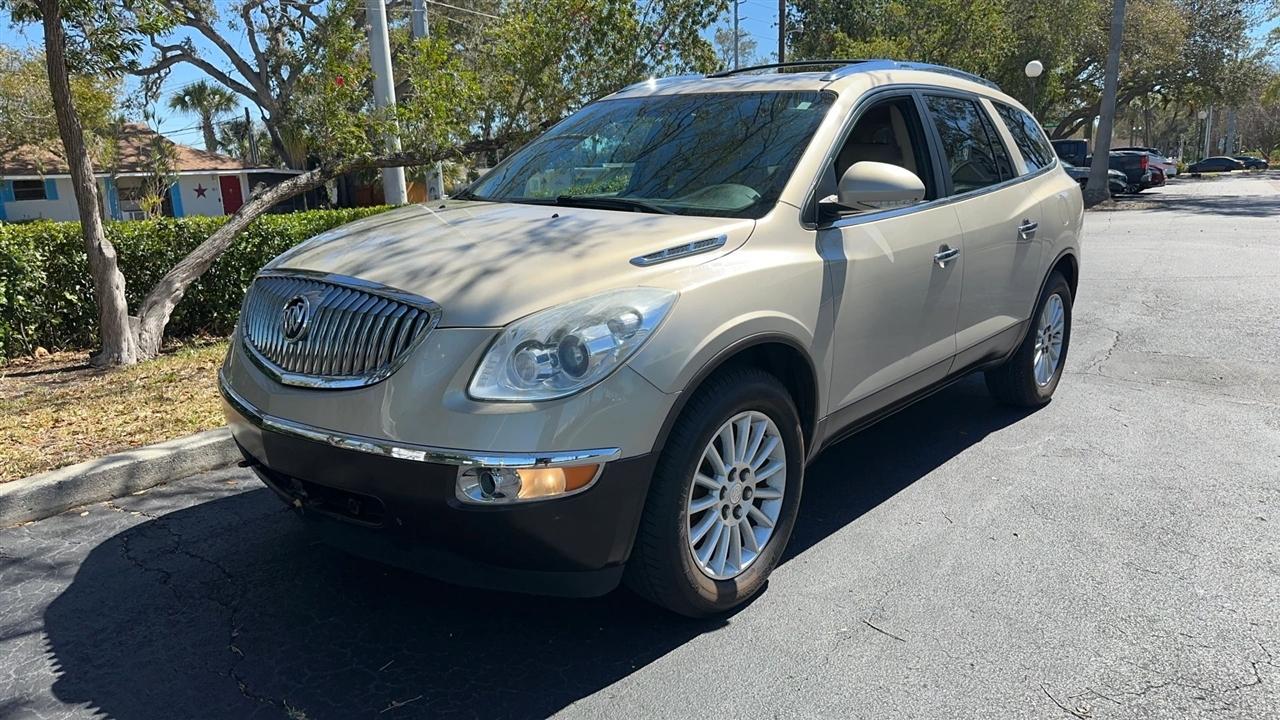 Buick Enclave FWD 4dr Leather 2012