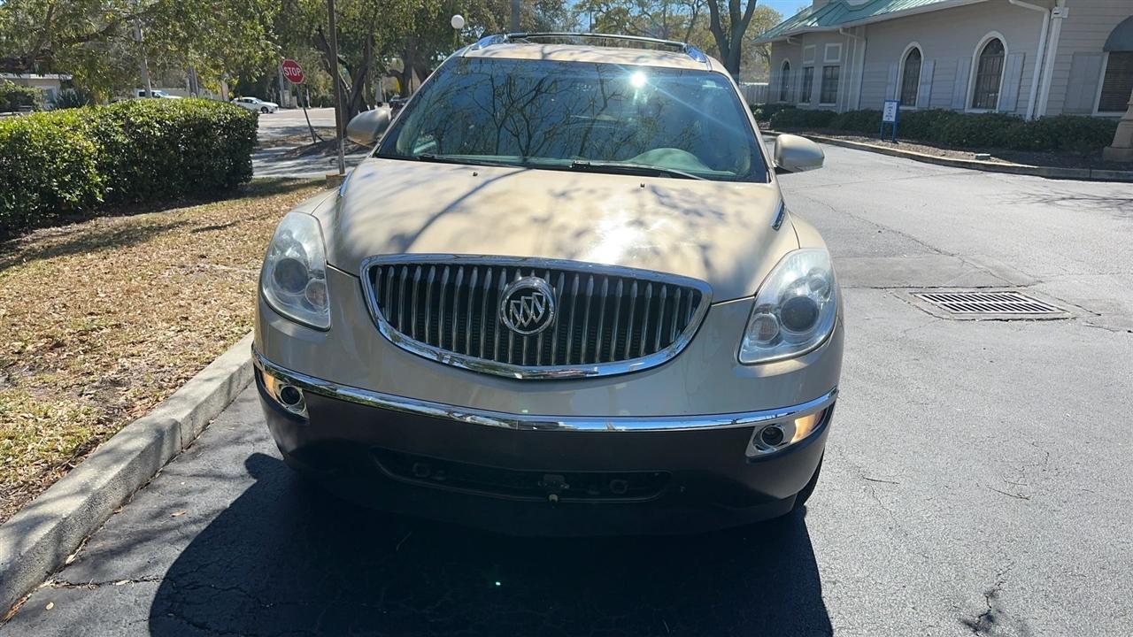 Buick Enclave FWD 4dr Leather 2012